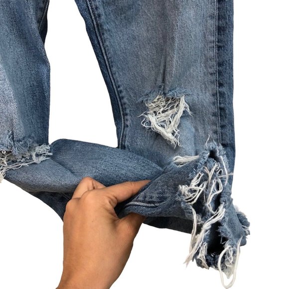 Levi’s Wedgy Straight Leg Distress Light Medium Wash Button Fly Jeans Size 26 - Picture 5 of 10